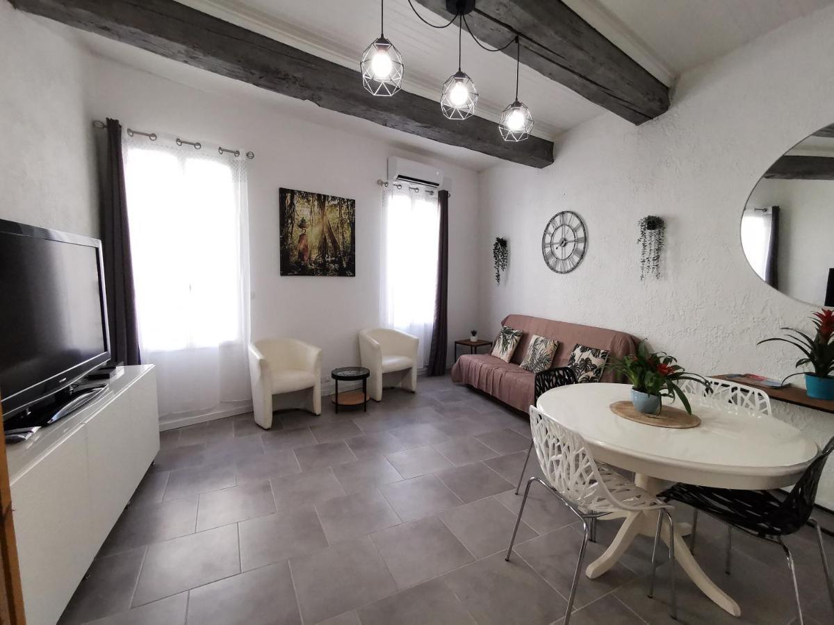 Poussan Le Saint Val, Appartement 3 Pieces Clim מראה חיצוני תמונה